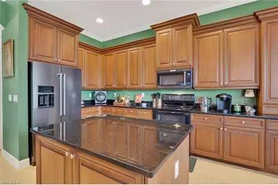 6598 Monterey Pt, Naples, FL 34105 - Photo 7