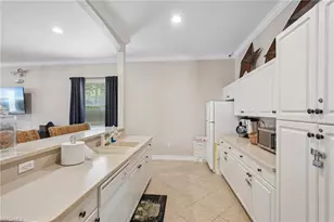 7895 Sanctuary Cir, Naples, FL 34104 - Photo 39