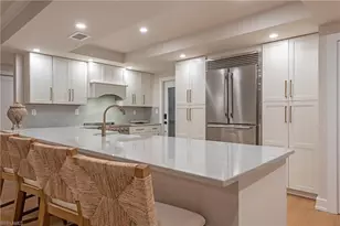 400 Park Shore Dr, Naples, FL 34103 - Photo 3