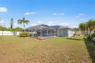 618 SE 15th Terrace, Cape Coral, FL 33990 - Photo 35
