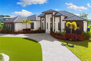 10 Caribbean Rd, Naples, FL 34108 - Photo 39