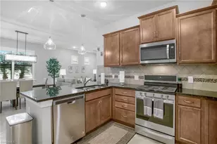 7674 Jacaranda Ln, Naples, FL 34114 - Photo 13