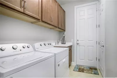 7674 Jacaranda Ln, Naples, FL 34114 - Photo 17