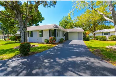 225 Georgetown Blvd, Naples, FL 34112 - Photo 3
