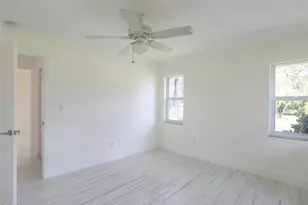 225 Georgetown Blvd, Naples, FL 34112 - Photo 33
