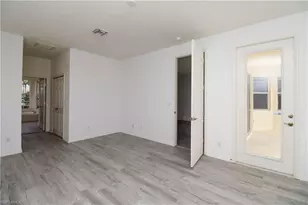 3927 Aurora Ct, Naples, FL 34116 - Photo 23