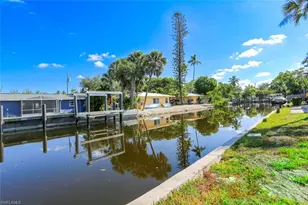 2777 Shoreview Dr, Naples, FL 34112 - Photo 3