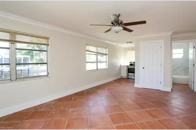 2777 Shoreview Dr #2, Naples, FL 34112 - Photo 7