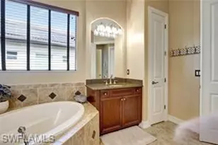 7636 Sussex Ct, Naples, FL 34113 - Photo 19