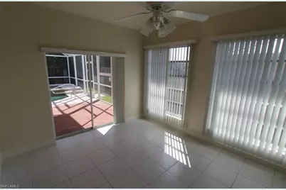 566 110th Ave N, Naples, FL 34108 - Photo 9