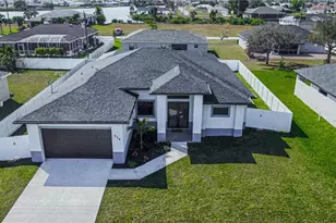 836 NE 6th Pl, Cape Coral, FL 33909 - Photo 49