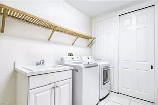 8649 Champions Point, Naples, FL 34113 - Photo 17
