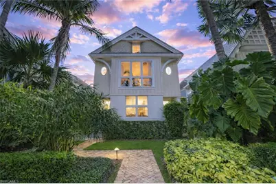 42 6th St S, Naples, FL 34102 - Photo 1