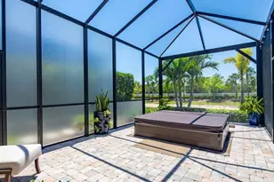 7225 Wilton Dr, Naples, FL 34109 - Photo 21