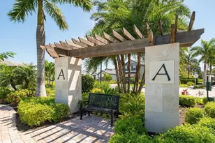 7225 Wilton Dr, Naples, FL 34109 - Photo 29