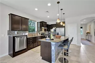 7103 Lily Way, Naples, FL 34114 - Photo 7