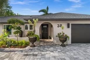 38 Willoughby Dr, Naples, FL 34110 - Photo 7