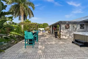 38 Willoughby Dr, Naples, FL 34110 - Photo 17