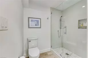 225 5th Ave S, Naples, FL 34102 - Photo 15