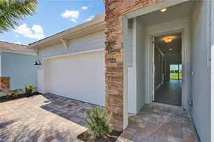 28028 Sanibel Sands St, Bonita Springs, FL 34135 - Photo 19