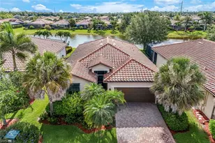 3738 Treasure Cove Cir, Naples, FL 34114 - Photo 5