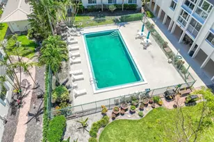 1930 Gulf Shore Blvd N, Naples, FL 34102 - Photo 21