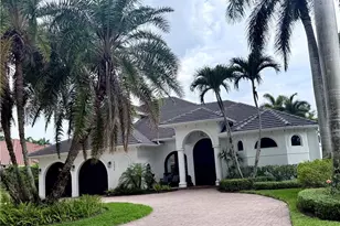 2056 Mission Dr, Naples, FL 34109 - Photo 45