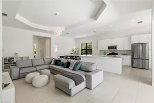 4715 Kensington Cir, Naples, FL 34119 - Photo 13