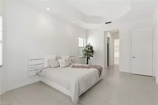 4715 Kensington Cir, Naples, FL 34119 - Photo 11