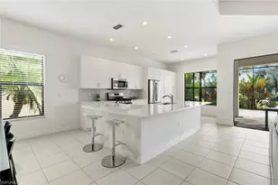 4715 Kensington Cir, Naples, FL 34119 - Photo 5