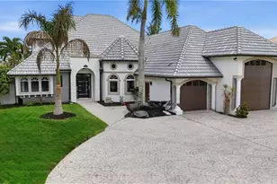 14871 Laguna Dr, Fort Myers, FL 33908 - Photo 45