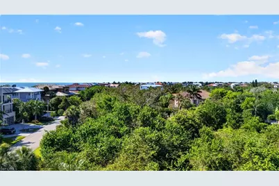 707 Waterside Dr, Marco Island, FL 34145 - Photo 7