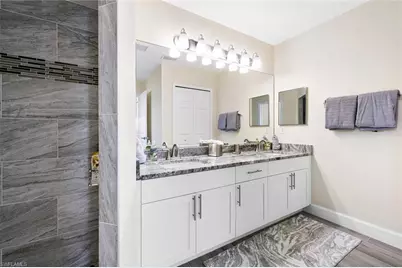 2122 SW 25th St, Cape Coral, FL 33914 - Photo 13