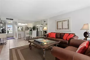1086 Forest Lakes Dr, Naples, FL 34105 - Photo 17