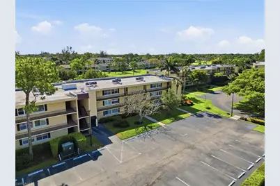 1086 Forest Lakes Dr #106, Naples, FL 34105 - Photo 37