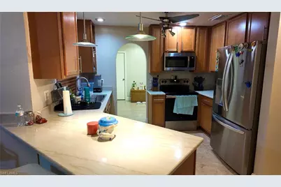 541 Landmark Dr, Naples, FL 34112 - Photo 3