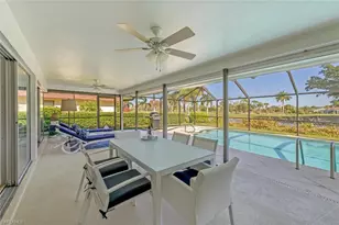 239 Torrey Pines Point, Naples, FL 34113 - Photo 7