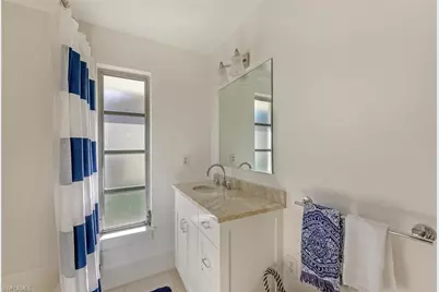 239 Torrey Pines Pt, Naples, FL 34113 - Photo 31