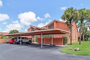 124 Cypress Way E, Naples, FL 34110 - Photo 1