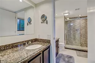 124 Cypress Way E, Naples, FL 34110 - Photo 13