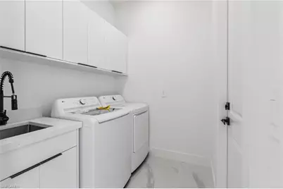 210 Pembroke St, Lehigh Acres, FL 33974 - Photo 39
