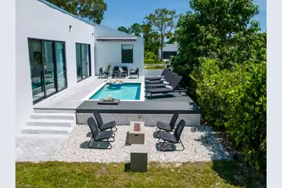 3015 Karen Dr, Naples, FL 34112 - Photo 21
