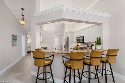 7046 Barrington Cir #202, Naples, FL 34108 - Photo 15