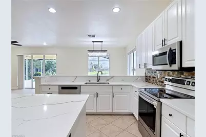 15641 Alton Dr, Fort Myers, FL 33908 - Photo 9