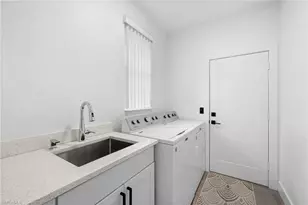 6903 Mauna Loa Ln, Naples, FL 34113 - Photo 37