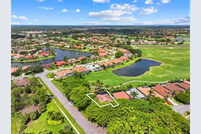 6903 Mauna Loa Ln, Naples, FL 34113 - Photo 7