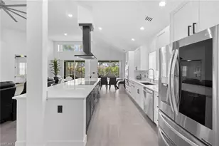 6903 Mauna Loa Ln, Naples, FL 34113 - Photo 19