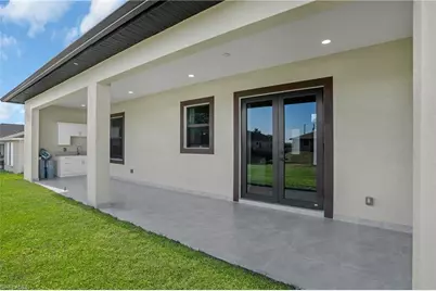2506 51st St SW, Lehigh Acres, FL 33976 - Photo 37