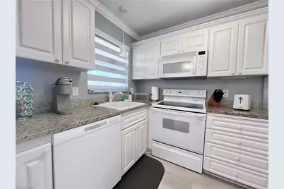 400 Forest Lakes Blvd #310, Naples, FL 34105 - Photo 7