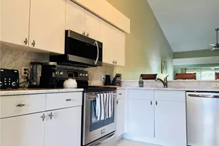 8073 Panther Trail, Naples, FL 34113 - Photo 3